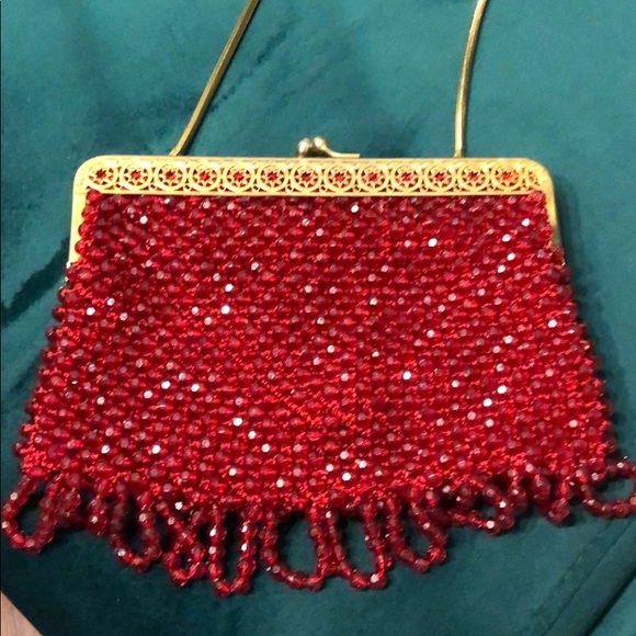 Red Beaded Vintage Bag Gold Chain Beautiful Bag - Picture 2 of 5